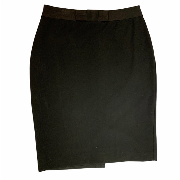 Ann Taylor Dresses & Skirts - Ann Taylor black pencil skirt with bow detail at waist Sz 4